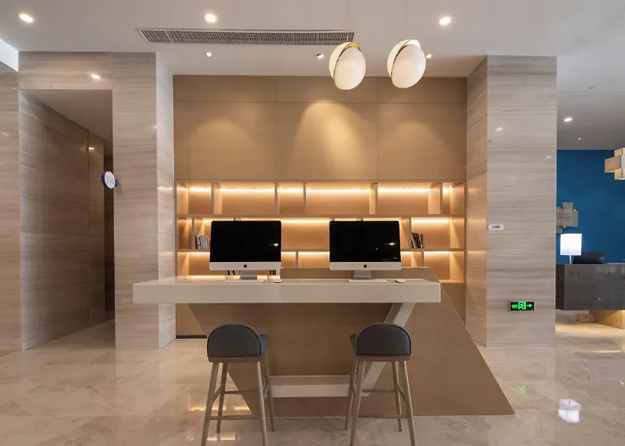 Holiday Inn Express Kaifeng City Center By Ihg