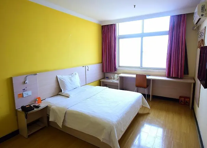 7Days Inn Kaifeng Gulou Square Xueyuanmen